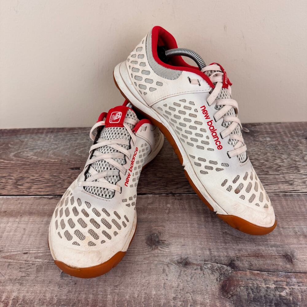 New Balance White Red Athletic Trainers with Gum Outsole